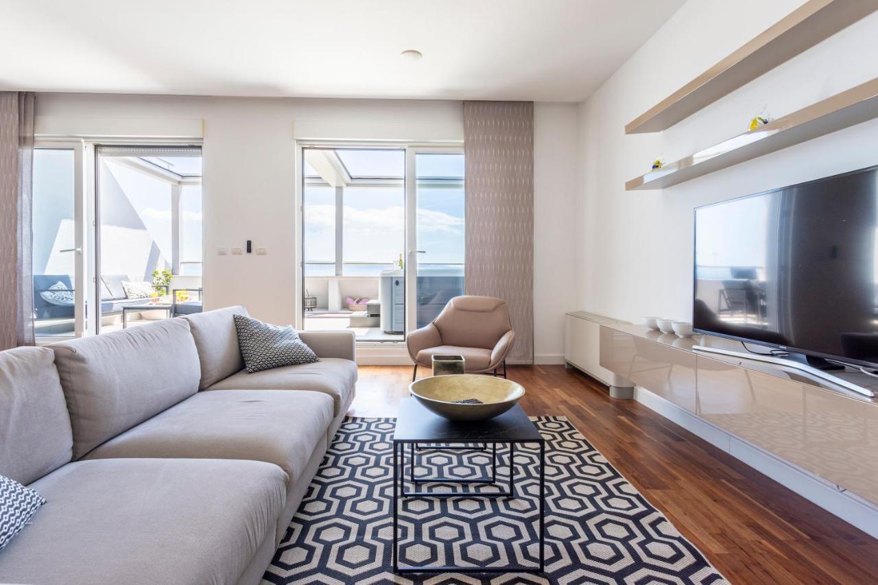 Apartments Blue Maris Znjan สปลิท ภายนอก รูปภาพ